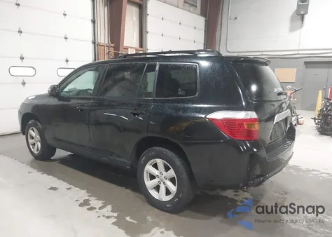 2010 Toyota Highlander Base V6 from USA, damaged, VIN 5TDBK3EH6AS038933